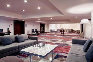 호텔 Wyndham Monterrey Ambassador Centro