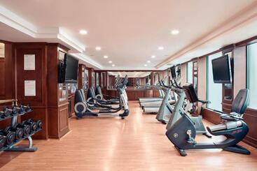 호텔 Wyndham Monterrey Ambassador Centro