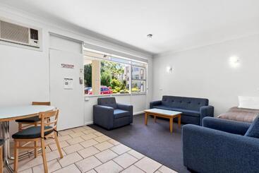 هتل Taft Apartments