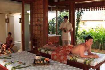 هتل Tanjong Jara Resort