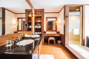 هتل Tanjong Jara Resort