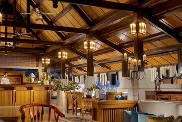 هتل Tanjong Jara Resort
