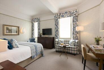 هتل The Balmoral