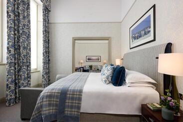 هتل The Balmoral