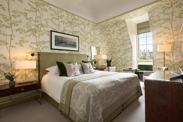 هتل The Balmoral