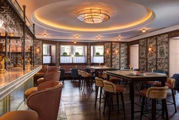 هتل The Balmoral