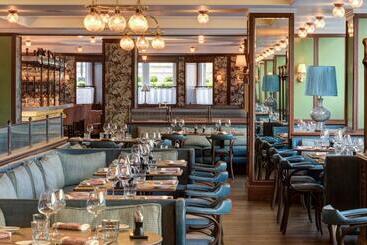 هتل The Balmoral