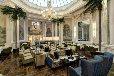هتل The Balmoral