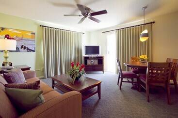 هتل Club Wyndham At Waikiki Beach Walk