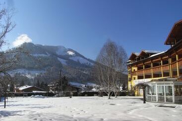 هتل Alpenhof Brixen