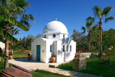 هتل Azia Resort & Spa