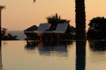هتل Azia Resort & Spa