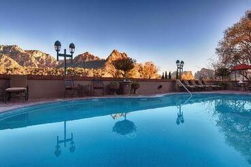 هتل Best Western Plus Arroyo Roble & Creekside Villas