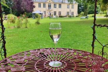 هتل Château De Bellefontaine Teritoria