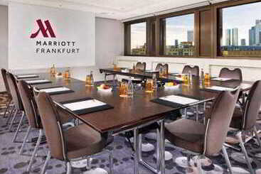 هتل Frankfurt Marriott