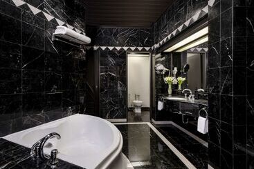 هتل Grand Mercure Bangkok Atrium