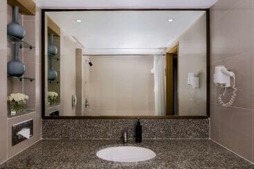 هتل Grand Mercure Bangkok Atrium