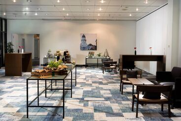 هتل Holiday Inn Berlin City West, An Ihg