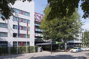 هتل Holiday Inn Berlin City West, An Ihg