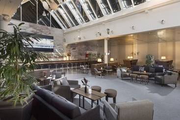هتل Holiday Inn Berlin City West, An Ihg
