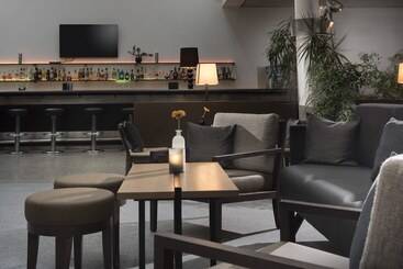 هتل Holiday Inn Berlin City West, An Ihg