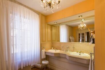 בית מלון כפרי Hostellerie De La Pommeraie By Popinns