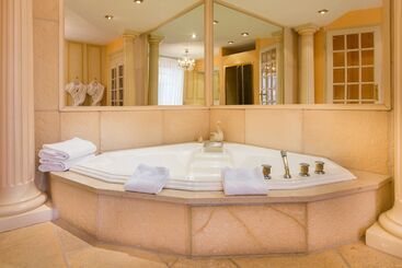 בית מלון כפרי Hostellerie De La Pommeraie By Popinns
