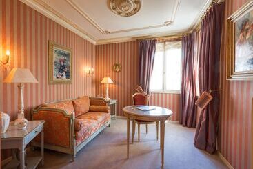 בית מלון כפרי Hostellerie De La Pommeraie By Popinns
