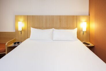 هتل Ibis Bayonne Centre