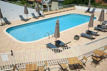Hôtel Le Refuge Des Sources - Digne-les-Bains