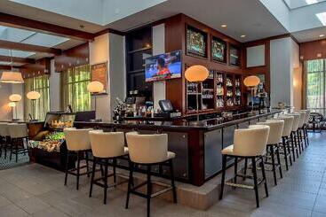 هتل Marriott St. Louis West