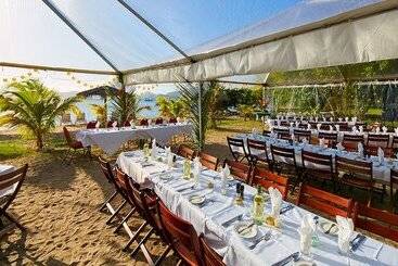 هتل Oualie Beach Resort