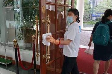 Отель Ramada By Wyndham Pearl Guangzhou Canton Fair Free Shuttle Bus