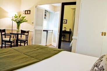 Hotel Ulises Recoleta Suites