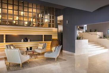 Miramar Sunny Hotel By Valamar