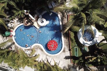 استراحتگاه Emporio Ixtapa   With Optional All Inclusive