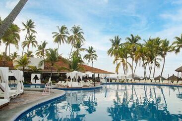 استراحتگاه Emporio Ixtapa   With Optional All Inclusive
