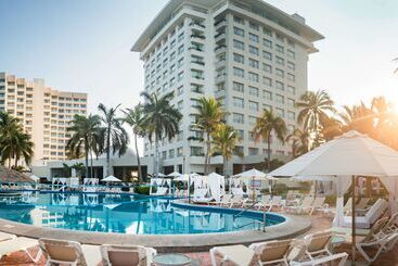 استراحتگاه Emporio Ixtapa With Optional All Inclusive