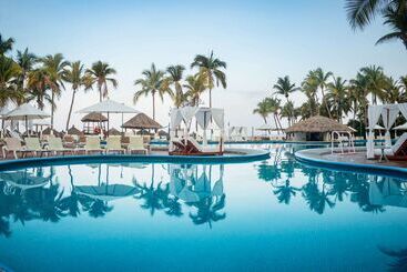 استراحتگاه Emporio Ixtapa   With Optional All Inclusive