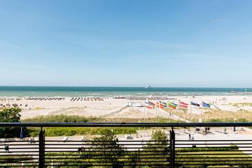 Strand Hotel Hübner