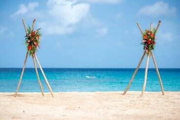 Crystal Cove By Elegant Hotels   All Inclusive