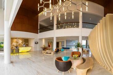 Grand Mirage Resort & Thalasso Bali   All Inclusive