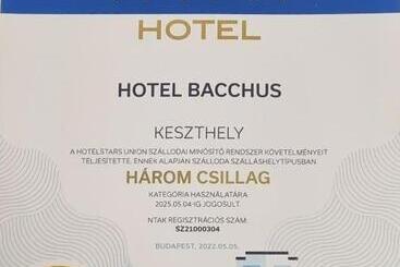 هتل Bacchus