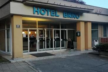 هتل Brno