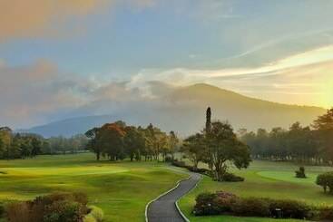 هتل Handara Golf & Resort Bali