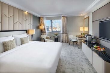 Kempinski Hotel Corvinus Budapest - Budapest
