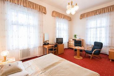 هتل Monti Spa