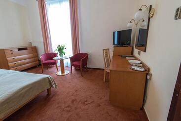 هتل Monti Spa