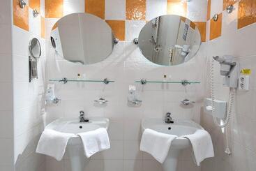 هتل Monti Spa