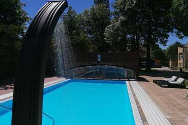 هتل Monti Spa
